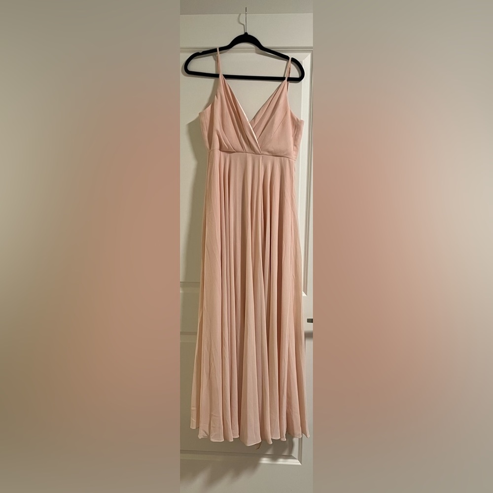 Light pink maxi dress. Size M.